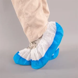 Disposable PP+CPE Shoe Cover Breathable Waterproof Protective Overshoes for Hospitals Kitchens Laboratories Food Industry and Cleaning